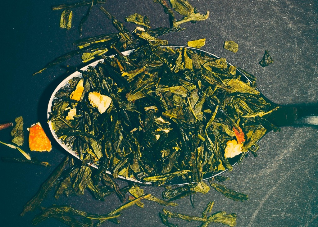 spoon-tea-green-tea-tea-leafs-21083